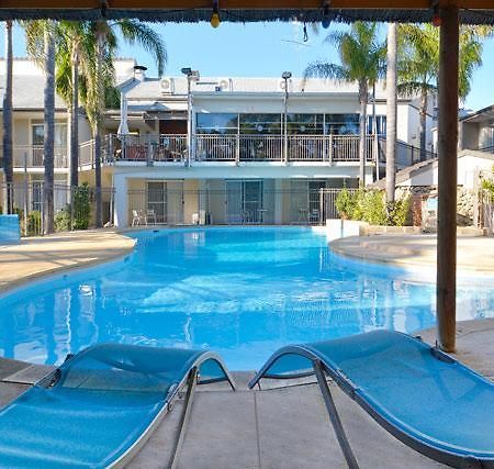 Mandurah Motel And Apartments Exterior photo