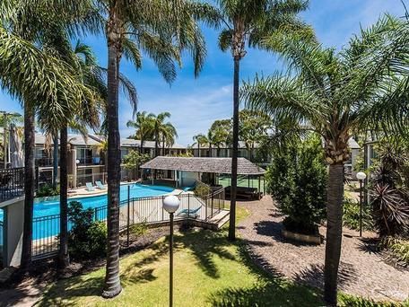 Mandurah Motel And Apartments Exterior photo